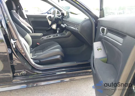 2022 Honda Civic Sport z USA, uszkodzony, nr VIN 2HGFE2F54NH560327